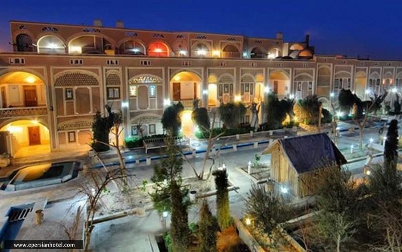 بوتیک هتل باغ مشیرالممالک یزد
